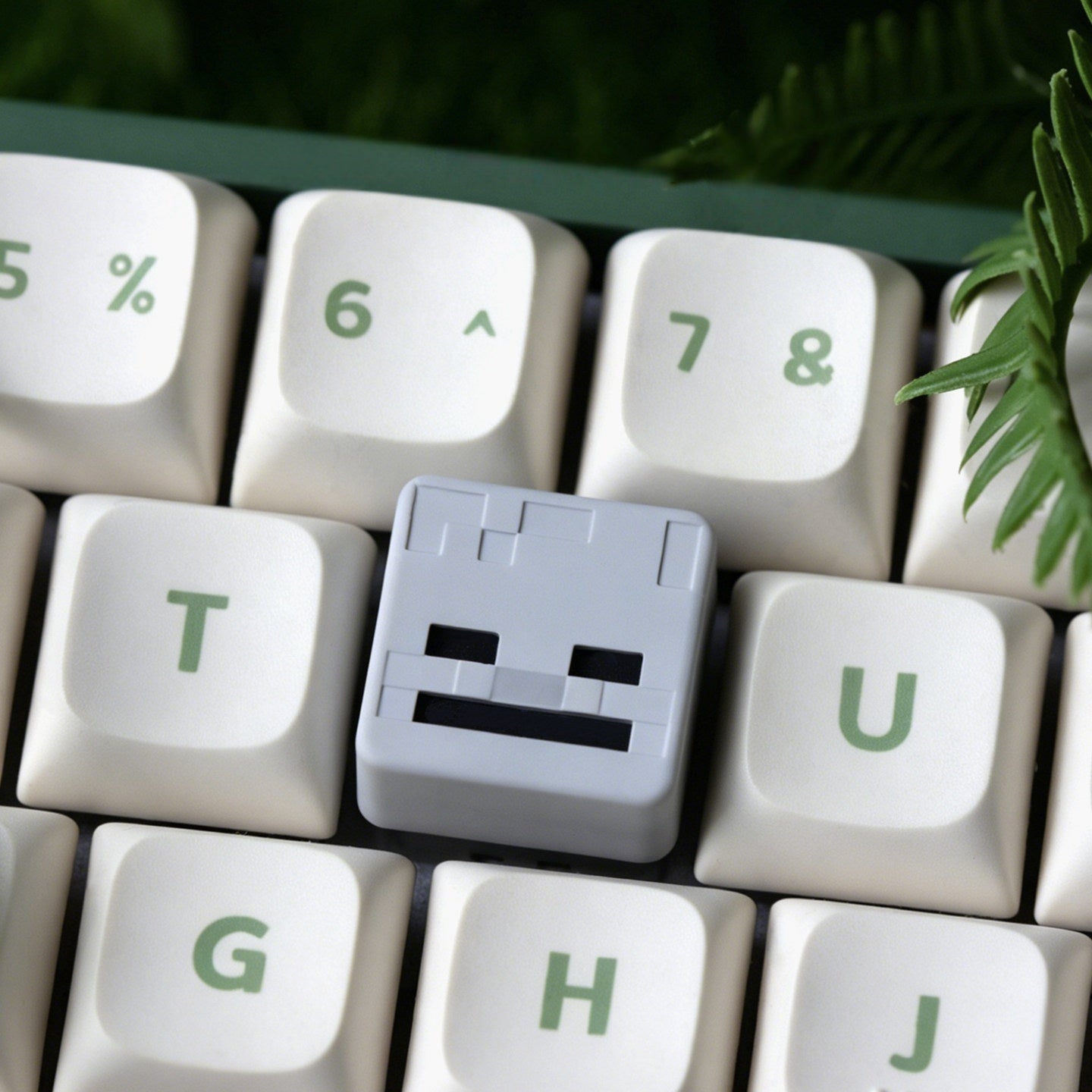 Pixel Skeleton Keycap